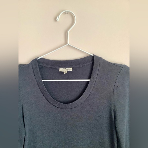 Aritzia Wilfred Free Long sleeves Crew - Picture 3 of 5